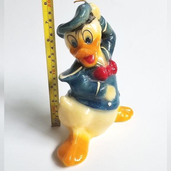 Vintage giant Donald Duck Candle - Picture 4 of 8